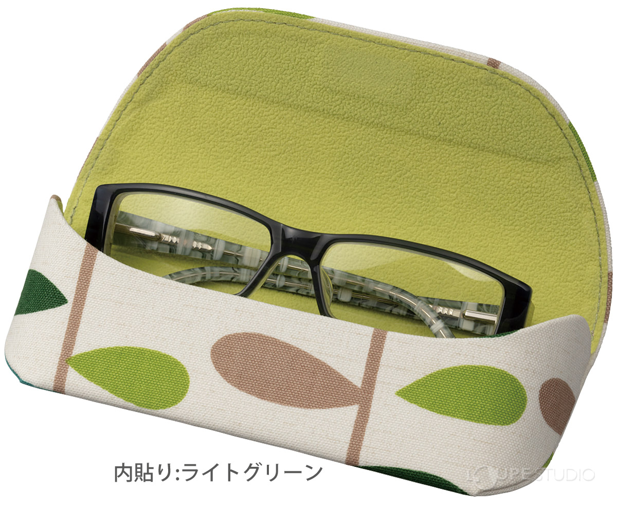 内貼り:ライトグリーン 