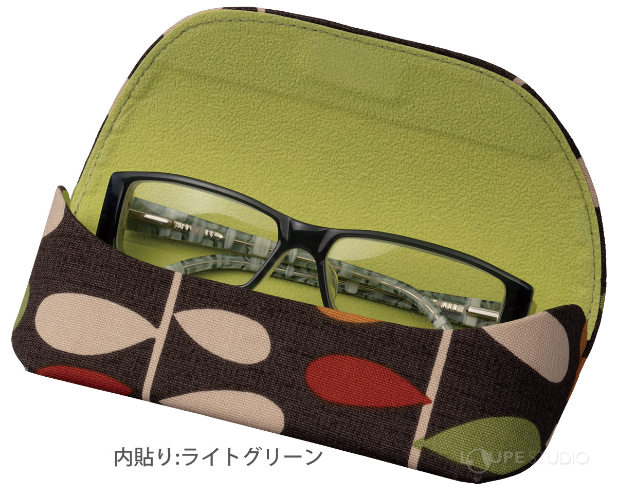 内貼り:ライトグリーン 