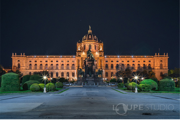 実写のサンプル 