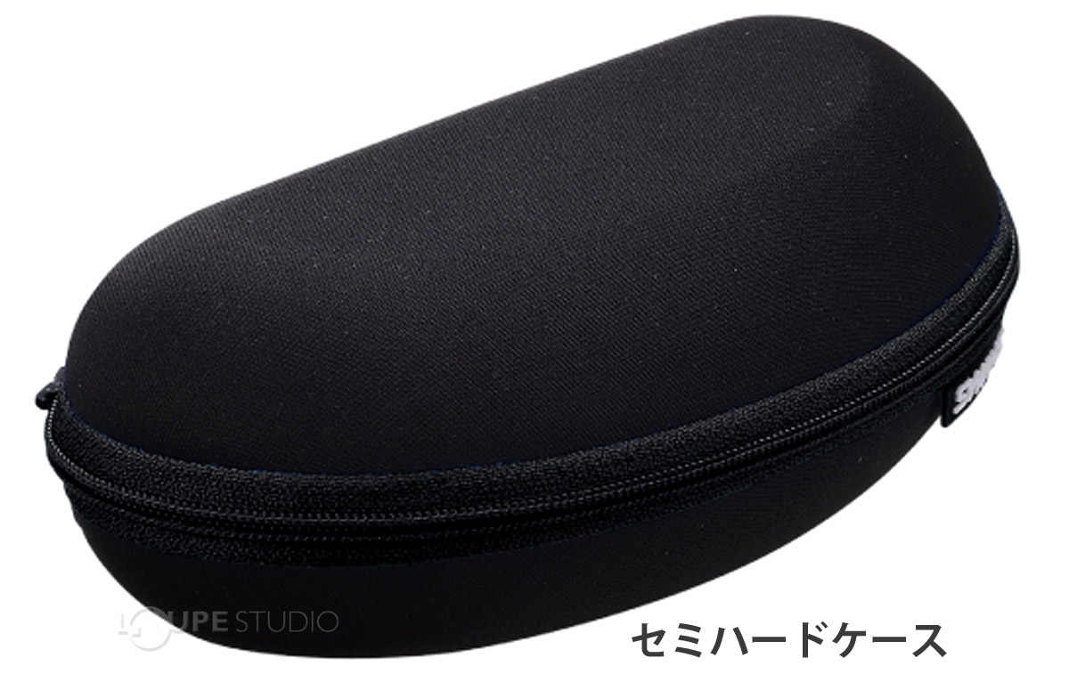 セミハードケース