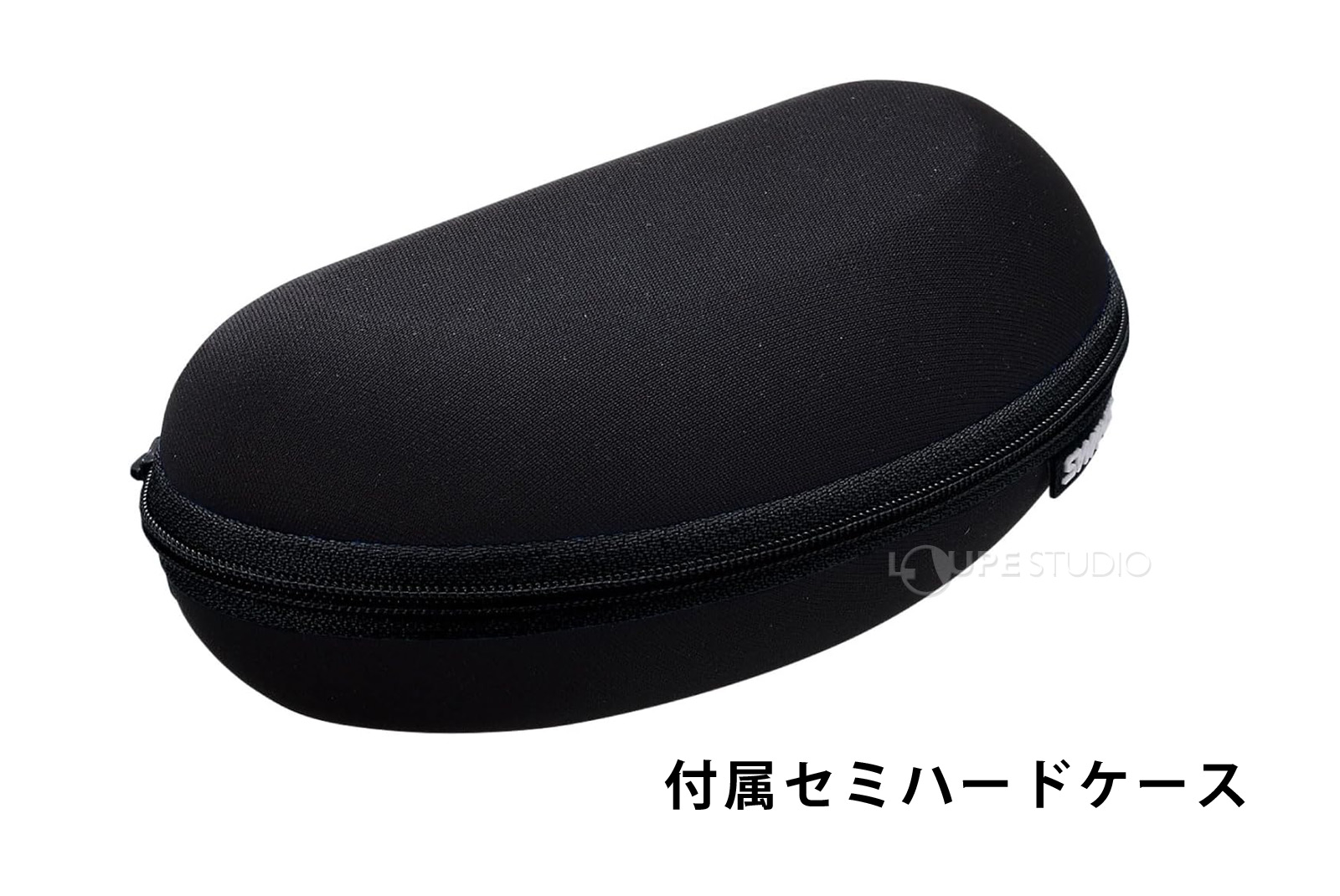 付属セミハードケース 