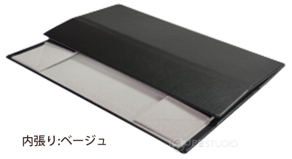 内張り:ベージュ