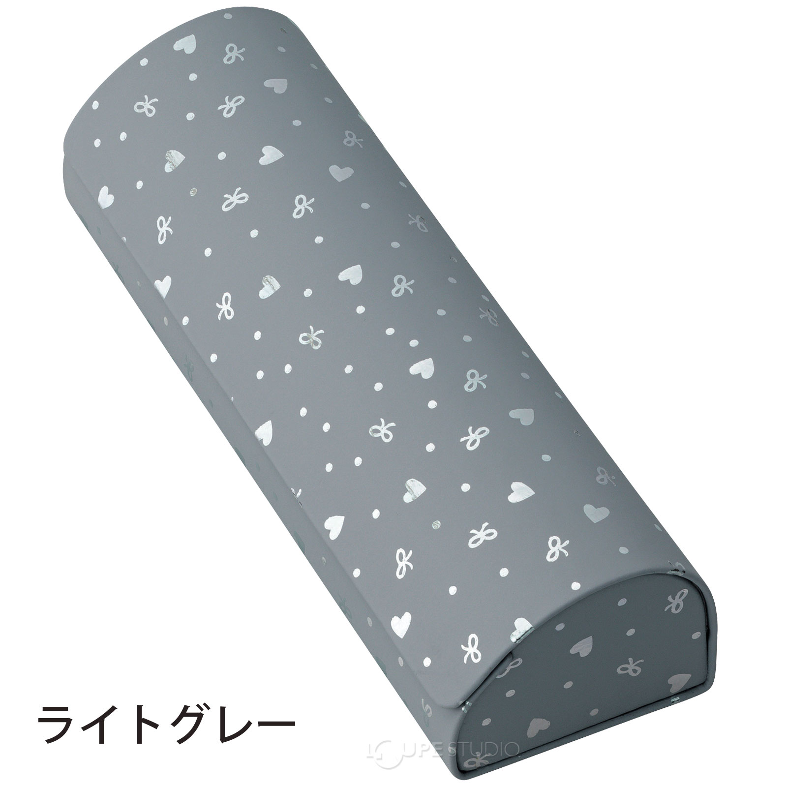 ライトグレー