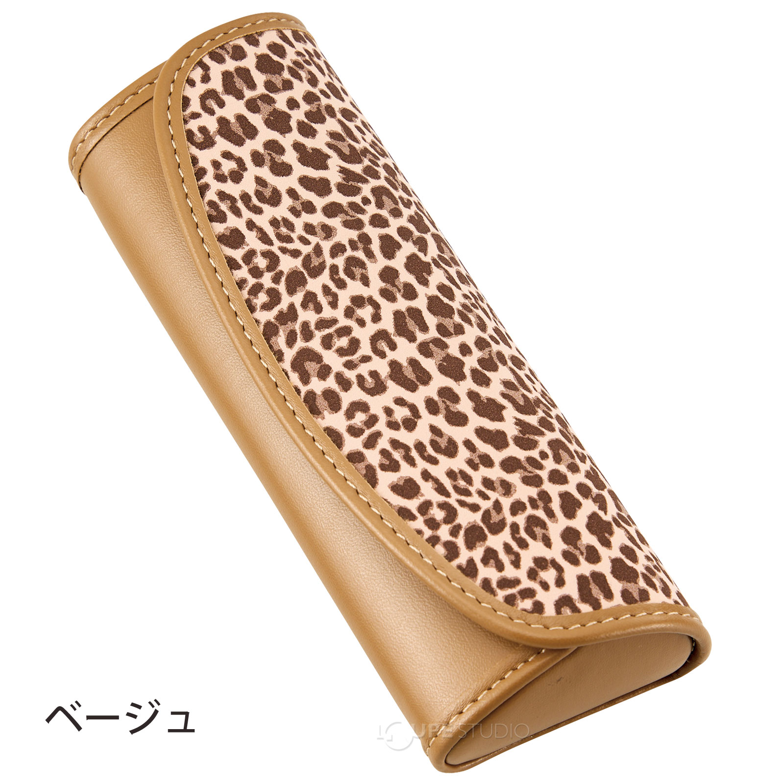 ベージュ 