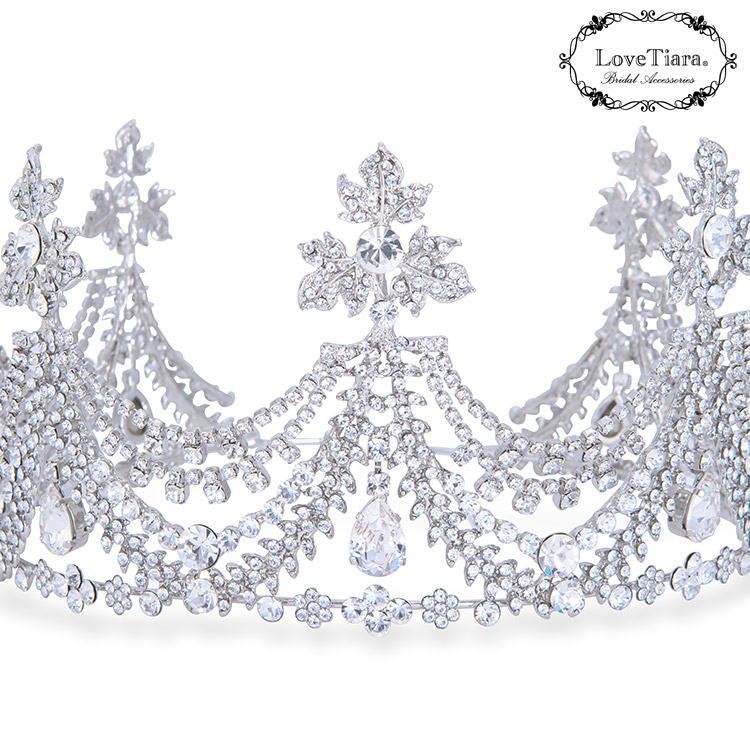 ティアラ　ウエディング　ブライダル　結婚式