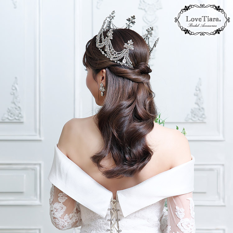 ティアラ　ウエディング　ブライダル　結婚式