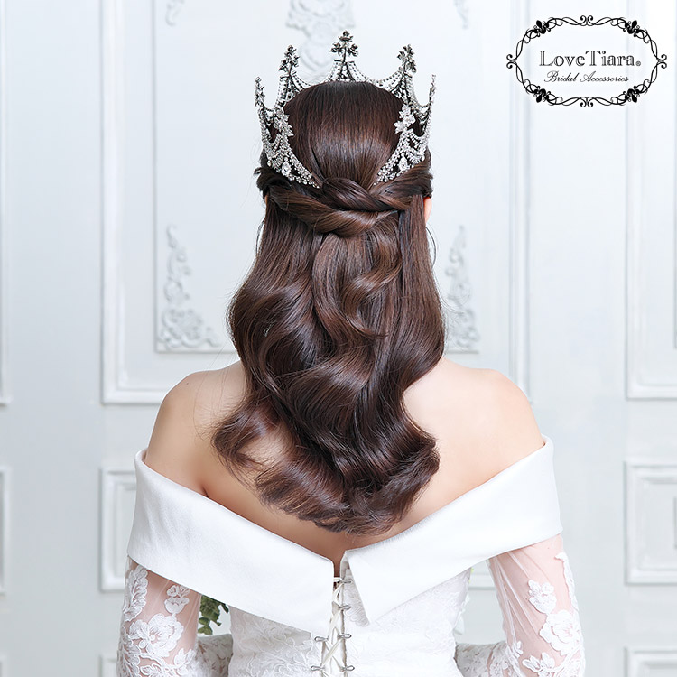 ティアラ　ウエディング　ブライダル　結婚式