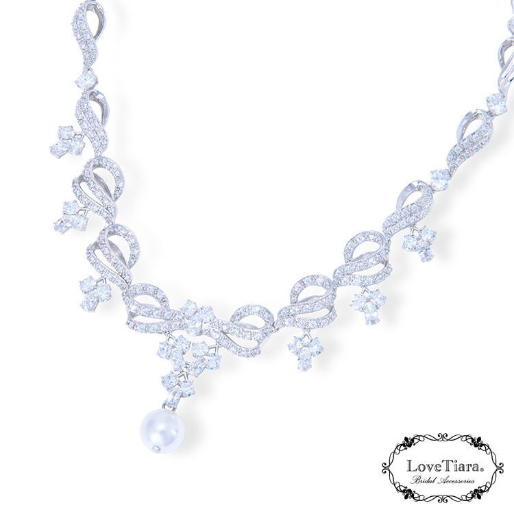 ネックレス　ウエディング　ブライダル　結婚式