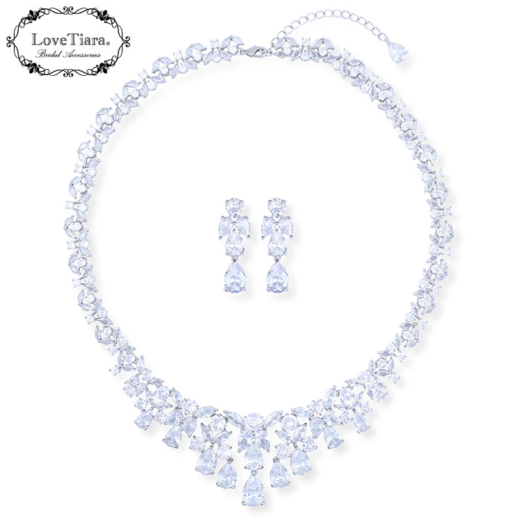 ネックレス　ウエディング　ブライダル　結婚式