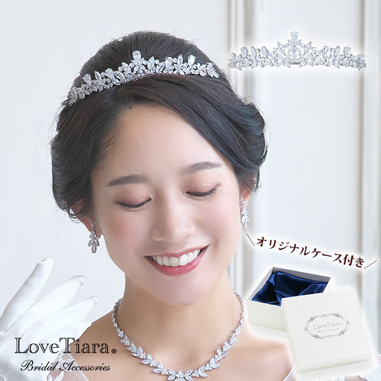 Detail　ティアラ　ウエディング　結婚式