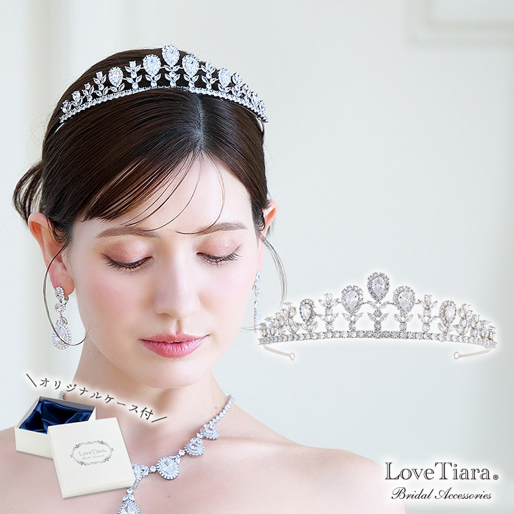 ティアラ　ウエディング　ブライダル　結婚式