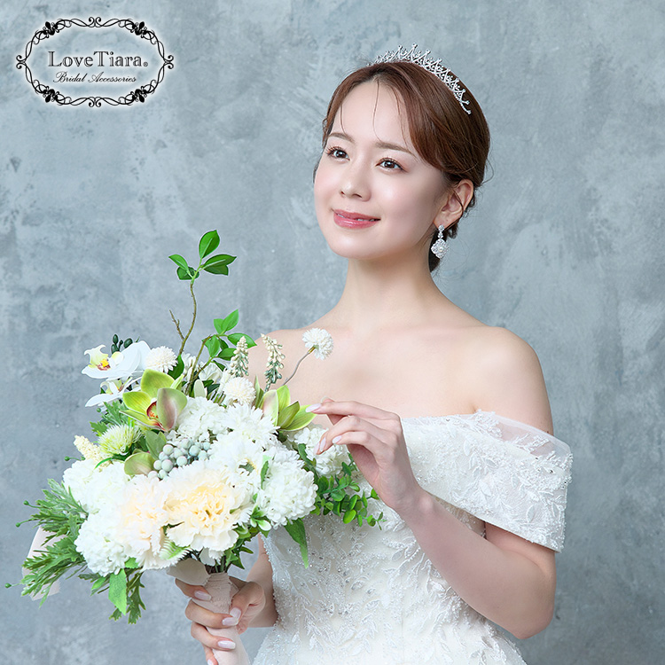 ティアラ　ウエディング　ブライダル　結婚式