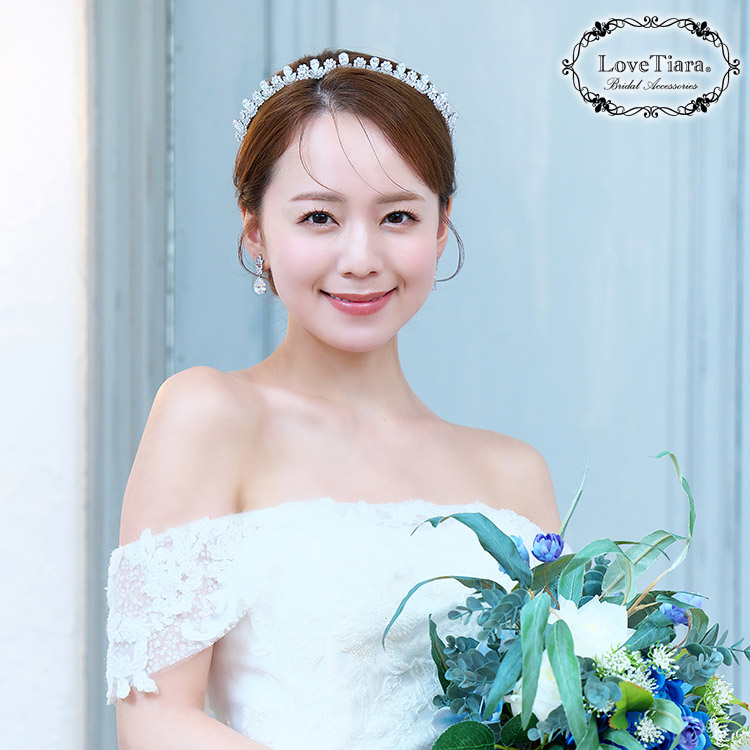 ティアラ　ウエディング　ブライダル　結婚式
