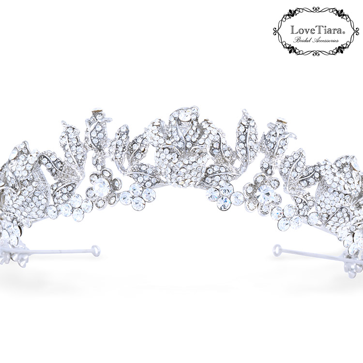 ティアラ　ウエディング　ブライダル　結婚式