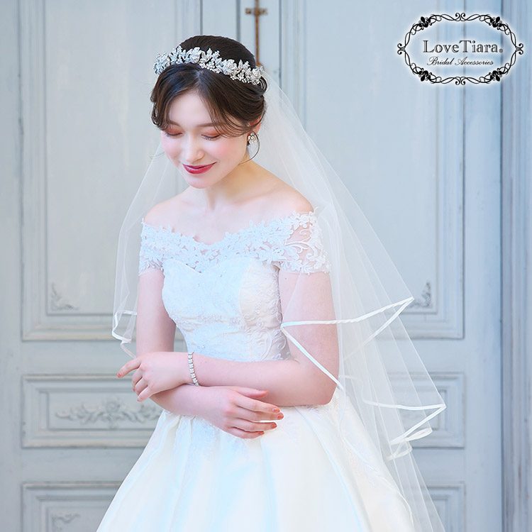 ティアラ　ウエディング　ブライダル　結婚式