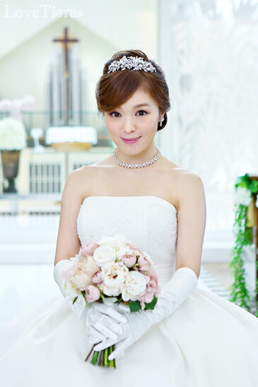 ティアラ　ウエディング　ブライダル　結婚式