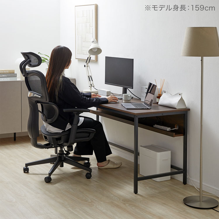 【値下げ可】パソコンデスク、机 LOWYA（ロウヤ） パソコンデスク デスク オフィスデスク 机 PCデスク