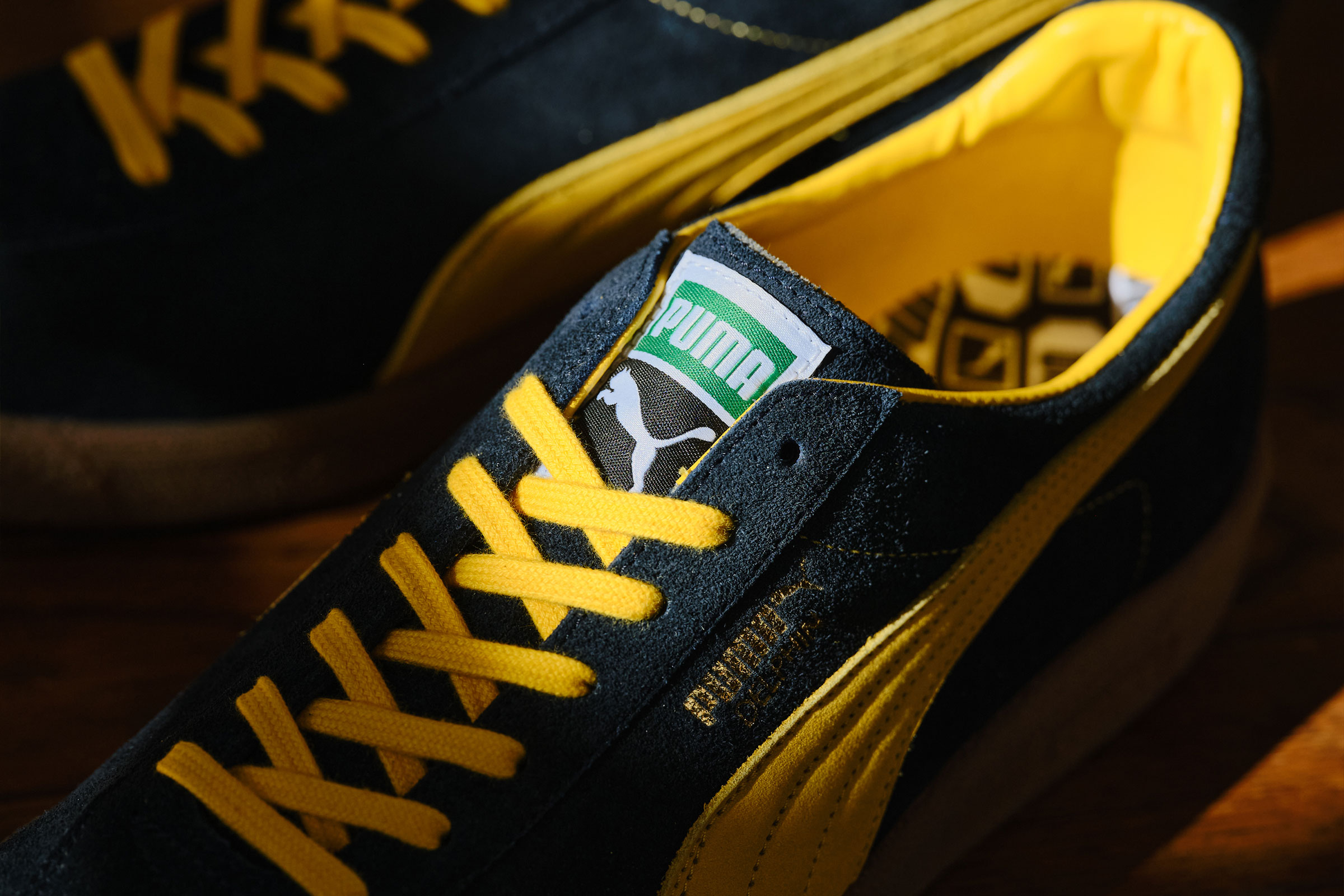 PUMA 【Created by KICKS LAB.】 DELPHIN OG MIJ KL REW プーマ
