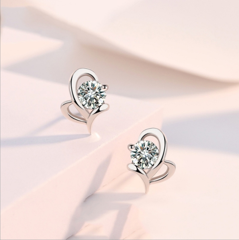 「かわいい～！」 ピアス プラチナ仕上げ ハート ダイヤピアス 一粒 レディース アクセサリー