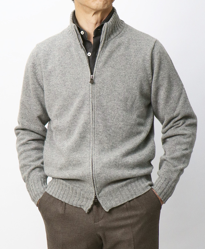 フィリッポ デ ローレンティス / FILIPPO DE LAURENTIIS スタンド