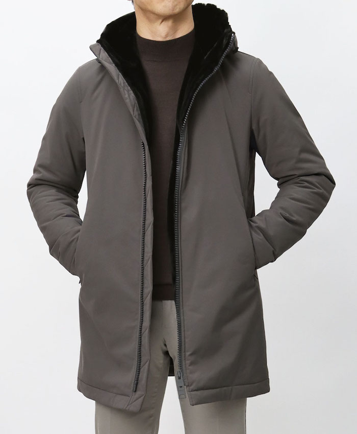 新品未■HERNO ヘルノ■フーテッドコート マウンテンパーカー 撥水加工 38 ヘルノ / HERNO / マウンテンパーカー型 / ウルトラライト高密度