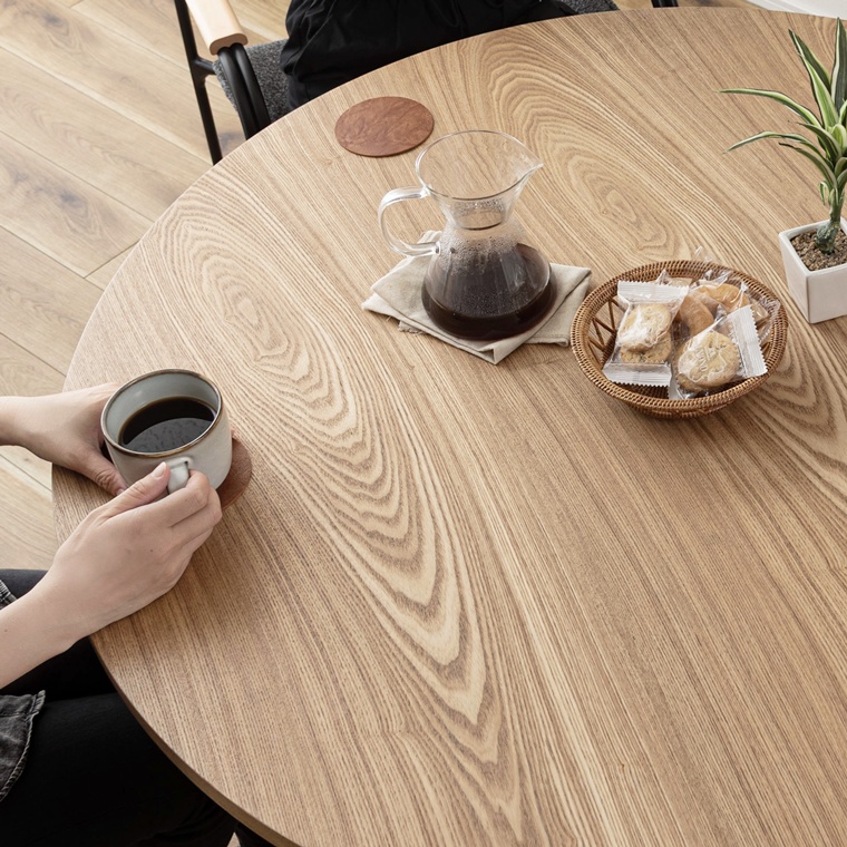 ダイニングテーブル ラウンドテーブル/２人 ４人/幅110 高さ72 |  | 06