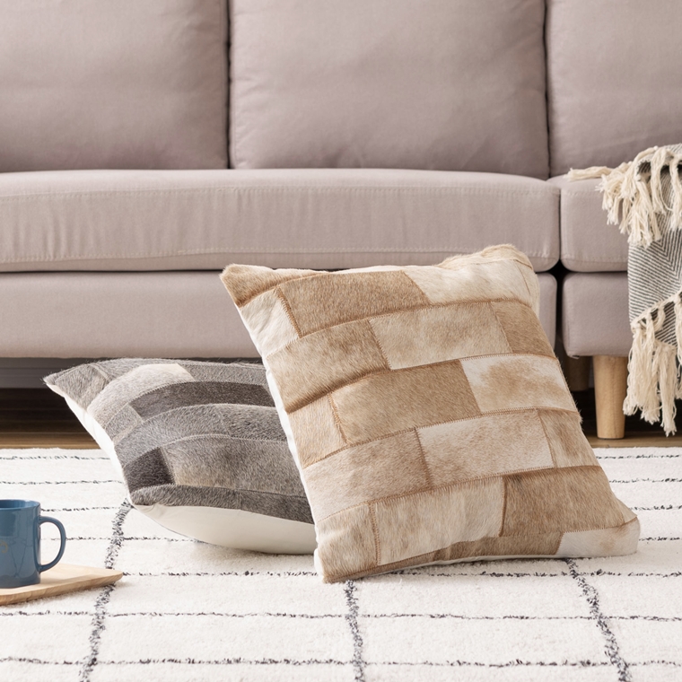 クッション 本革/１個/45×45 厚さ16 |  | 06