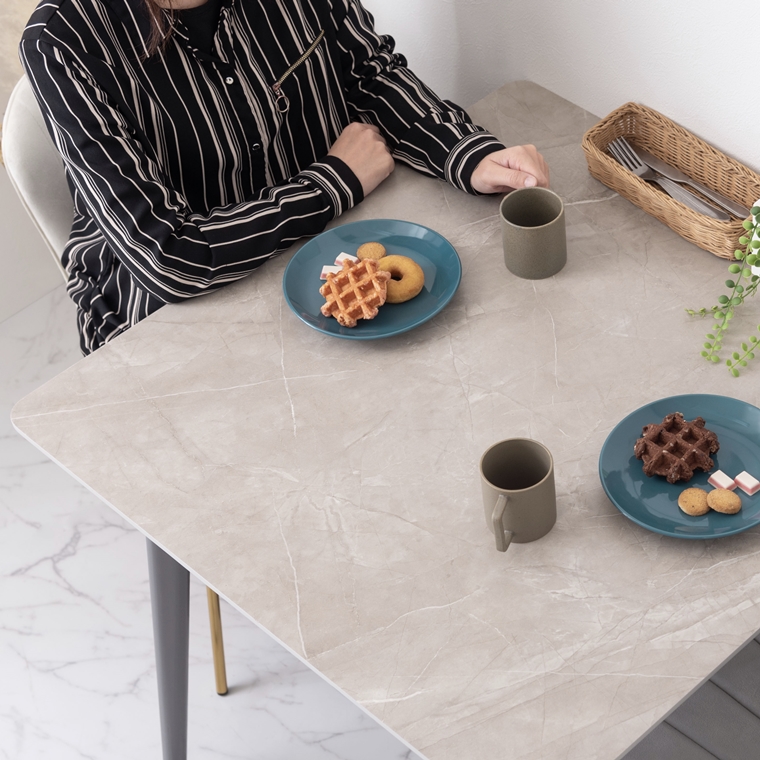 ダイニングテーブル/大理石調/２人 ４人/幅80 高さ72 |  | 06