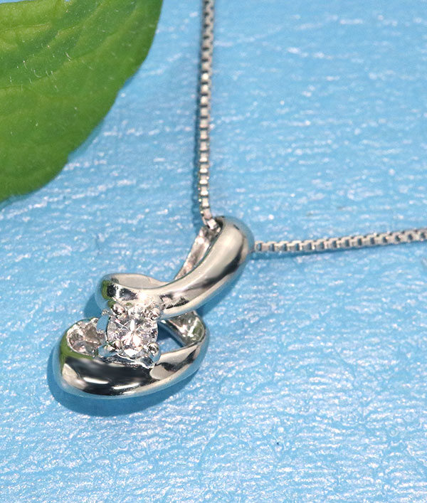 ダイヤモンド ネックレス 0.050カラット プラチナ PT900/PT850 一粒  