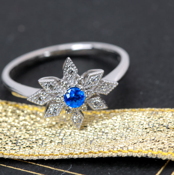 T*a様 【新品】　希少　天然アウイナイト　リング　プラチナ　pt900 刻印あ アウイナイト リング/指輪 0.078カラット プラチナ900 PT900 花火の