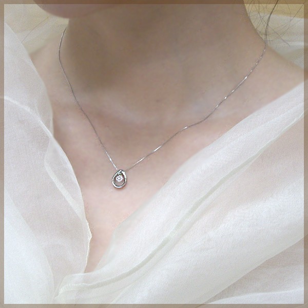 ペンダントネックレス K18YG PG WG pt900 0.08ct ダイヤモンド 