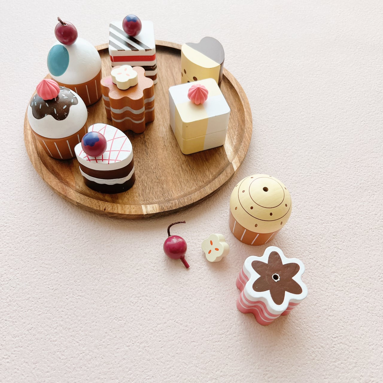 木製 おままごと プチケーキ セット スイーツ 10種 木のおもちゃ 木製 おままごと プチケーキ セット スイーツ 10種 木のおもちゃ
