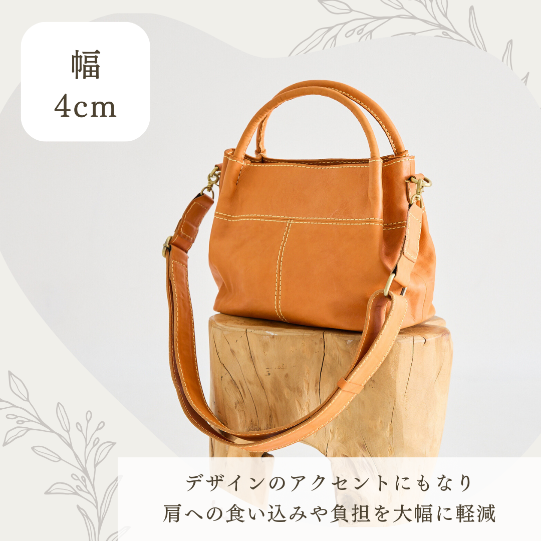 zucchero filato（ズッケロ フィラート） ショルダーストラップ 本革