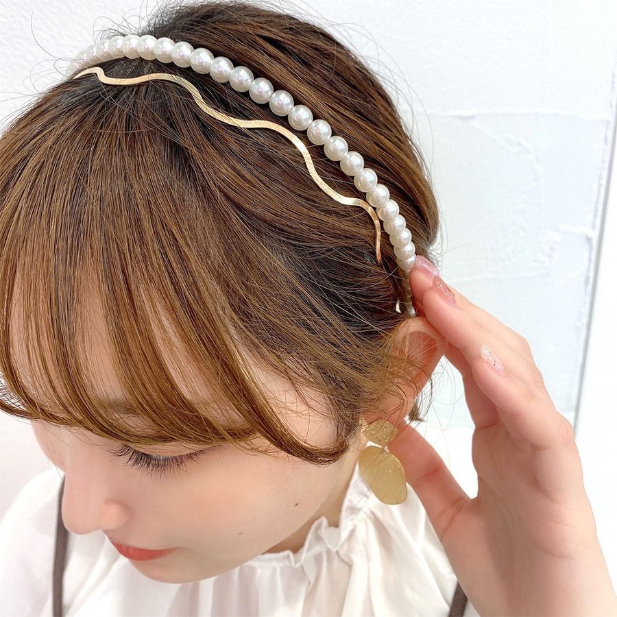 カチューシャ パール シンプル おしゃれ 大人 かわいい ヘアアレンジ 簡単装着 ルピス LUPIS :v0987:LUPIS Yahoo!店 -  通販 - Yahoo!ショッピング