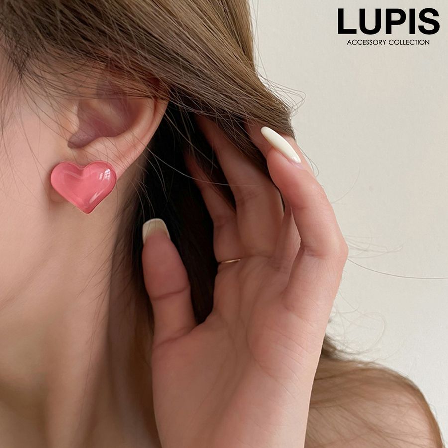 ピアス　ハーバリウム　ハート　ピンク　蝶　蓄光　光る　赤　推し活　バレンタイン ピアス ハーバリウム ハート ピンク 蝶 蓄光 光る 赤 推し活