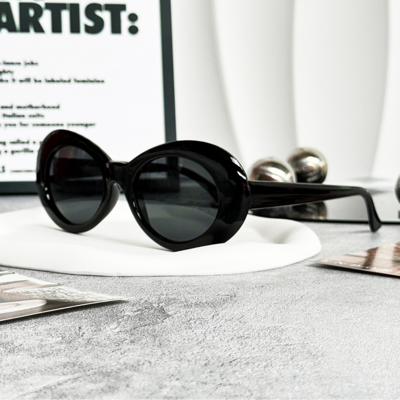 オーバルサングラス_blk2"