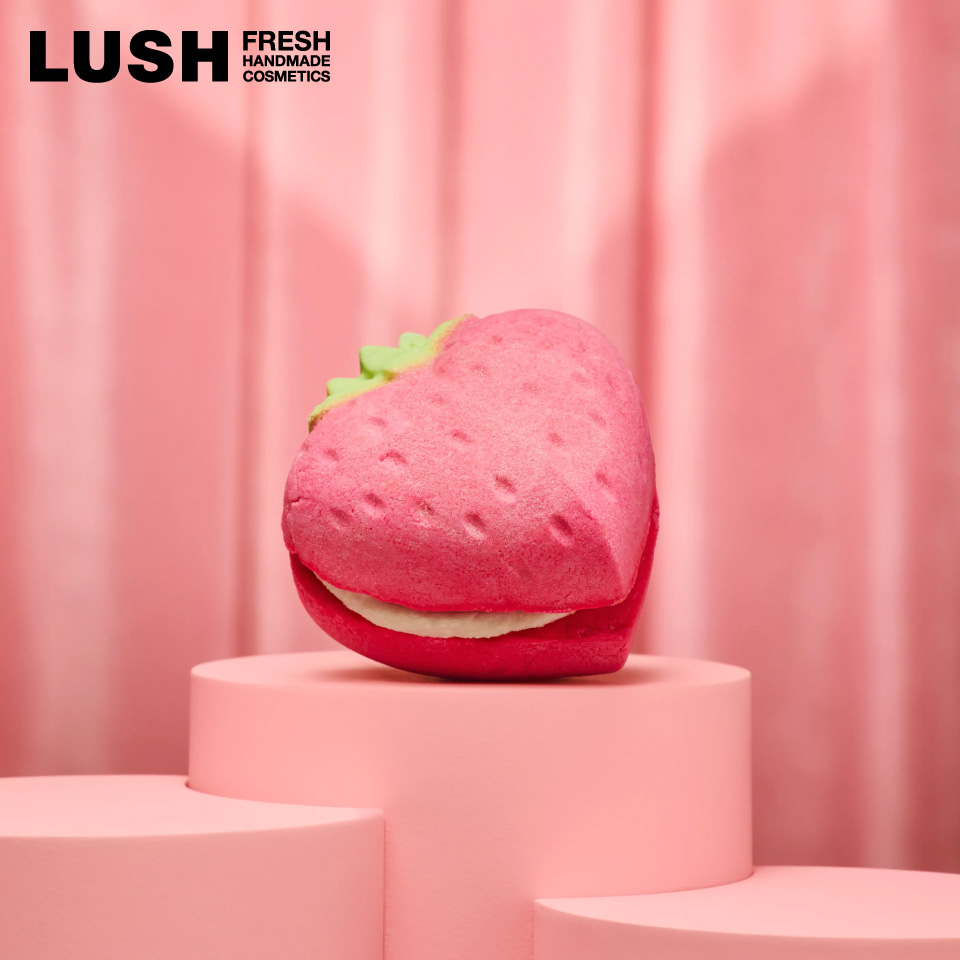 LUSH（ラッシュ） ベリークランブル バブルバー 入浴剤 2026 限定 泡