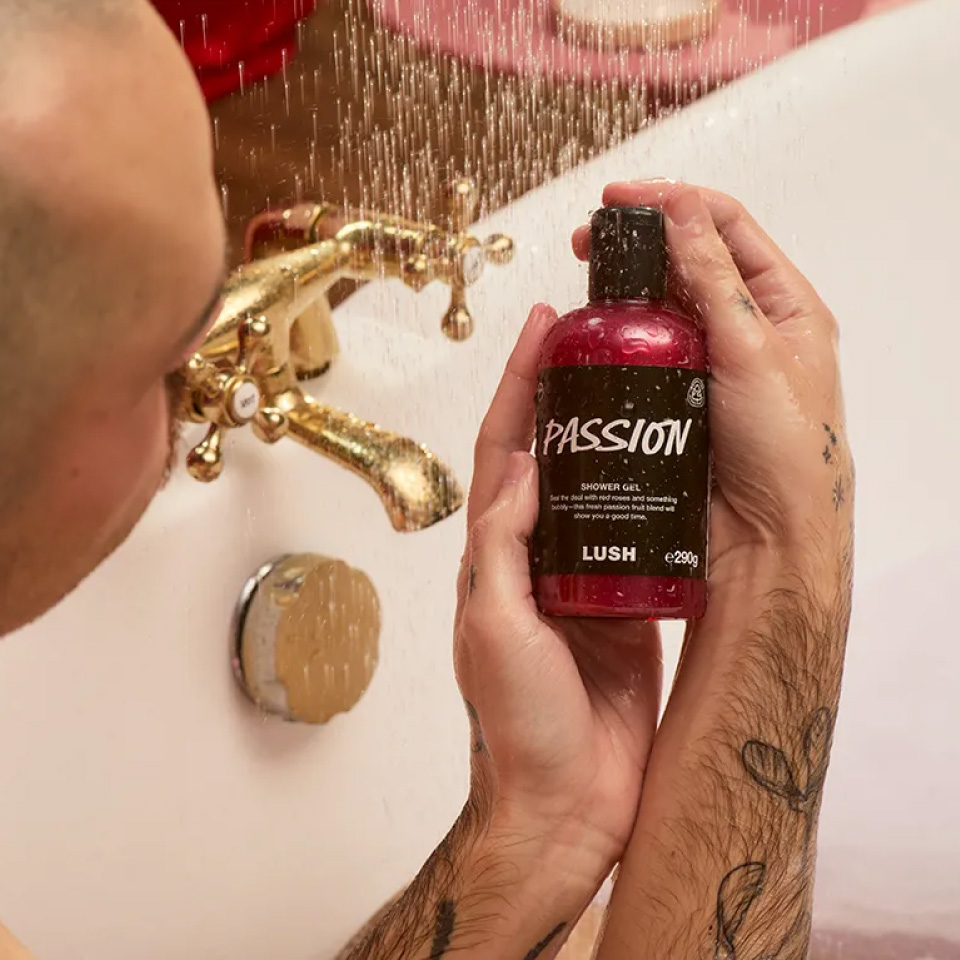 LUSH ラッシュ カインド オブ ラブ ギフト バレンタイン 限定 2026 バスボム 入浴剤 かわいい 人気 ヴィーガン コスメ ラッシュ 公式 | LUSH | 05