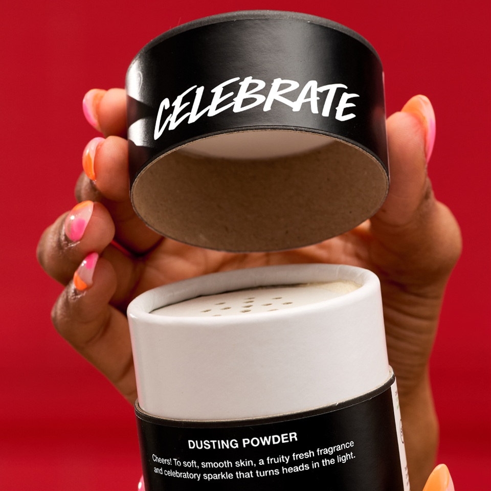 LUSH（ラッシュ） セレブレーション ダスティングパウダー ボディ