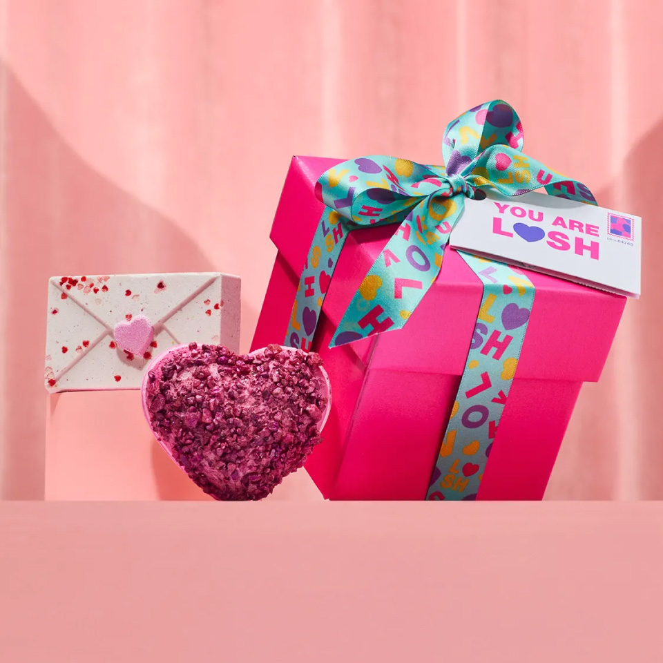 LUSH（ラッシュ） ユー アー ギフト 限定 2026 バスボム 入浴剤