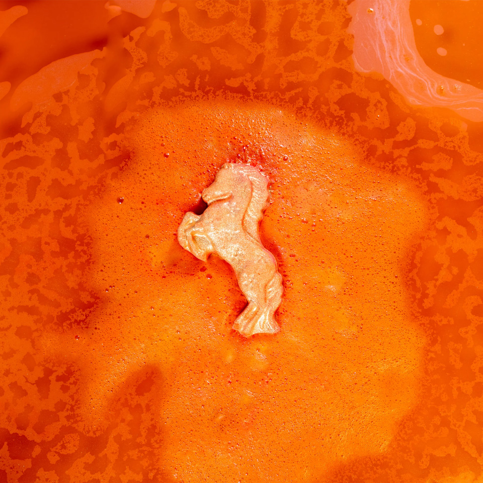 LUSH ラッシュ 公式 ギャロップトゥサクセス バスボム 入浴剤  2026 限定 お正月 年賀 お年始 ギフト プレゼント ハンドメイド ヴィーガン コスメ | LUSH | 01