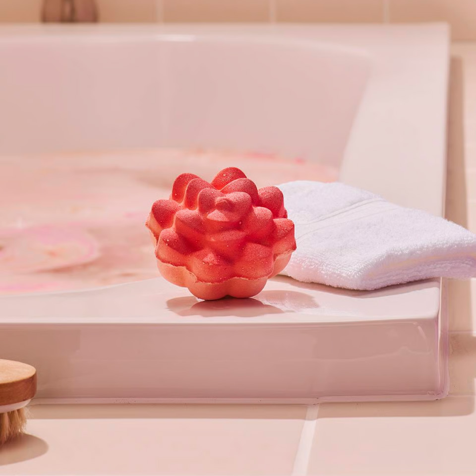LUSH（ラッシュ） ブルーミング ビューティフル ギフト バスボム