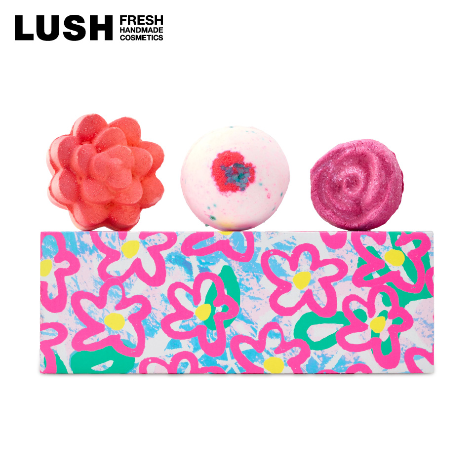 LUSH（ラッシュ） ブルーミング ビューティフル ギフト バスボム