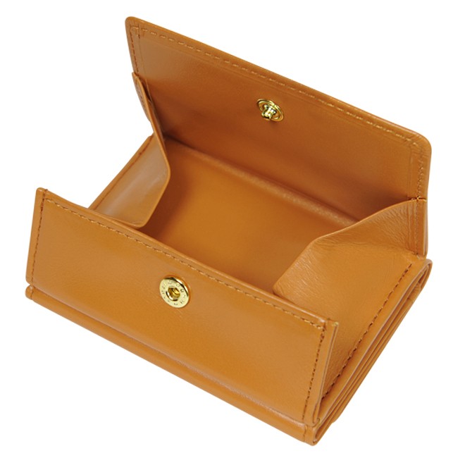 極小財布 ボックス型 スムース/牛革 キャメル 15,000円(税込 16,500円)