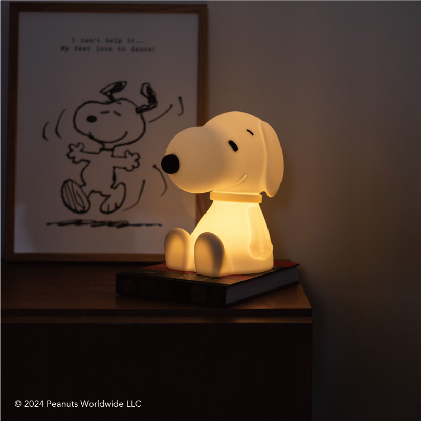Snoopy Night LED Light スヌーピーナイトライト　インテリア SNOOPY ナイトライト 授乳ライト ルームライト 寝室 スヌーピー