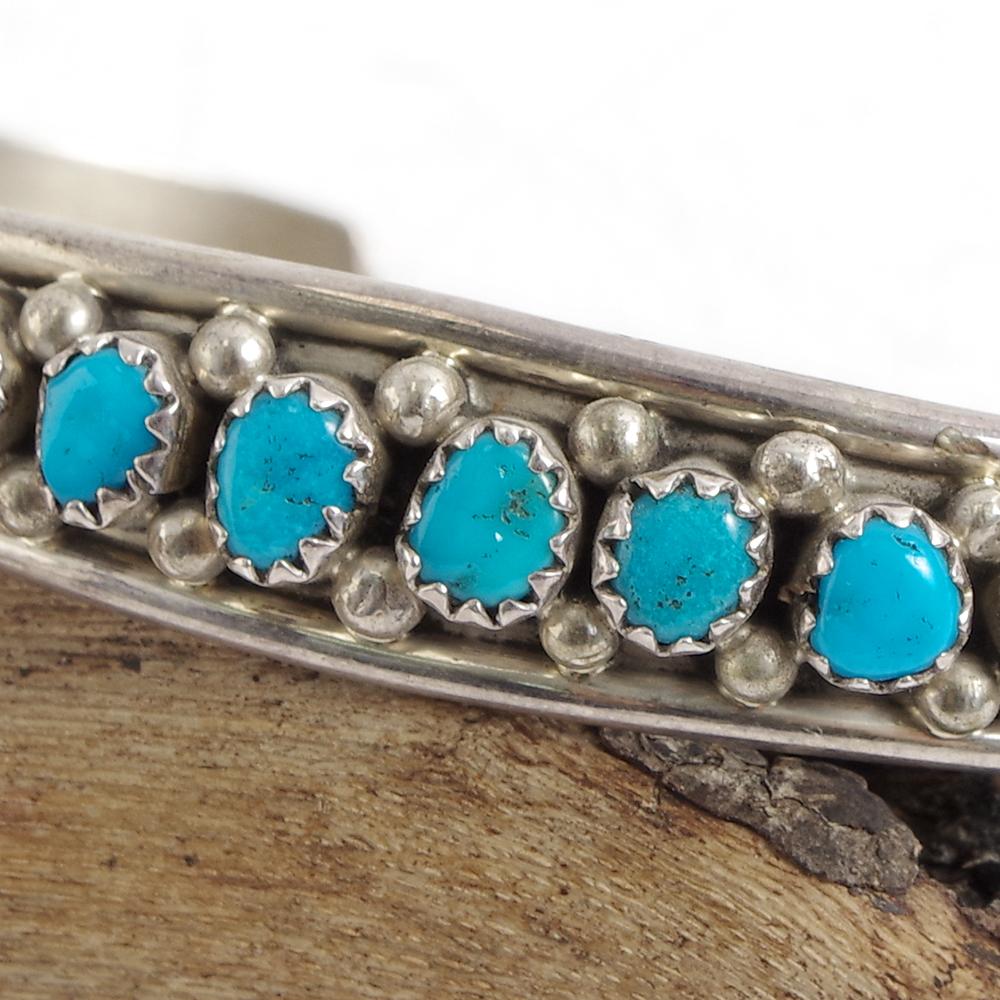 ドノヴァンキャドマン インディアンジュエリー　ターコイズバングル Indian Jewelry インディアンジュエリー Navajo 8Turquoise bangle
