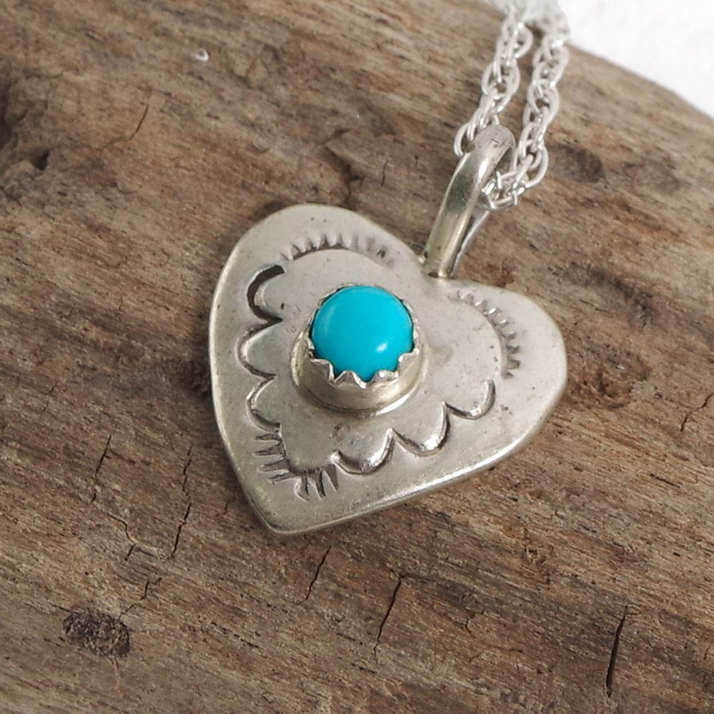 Indian Jewelry インディアンジュエリー Navajo Stampwork Heart