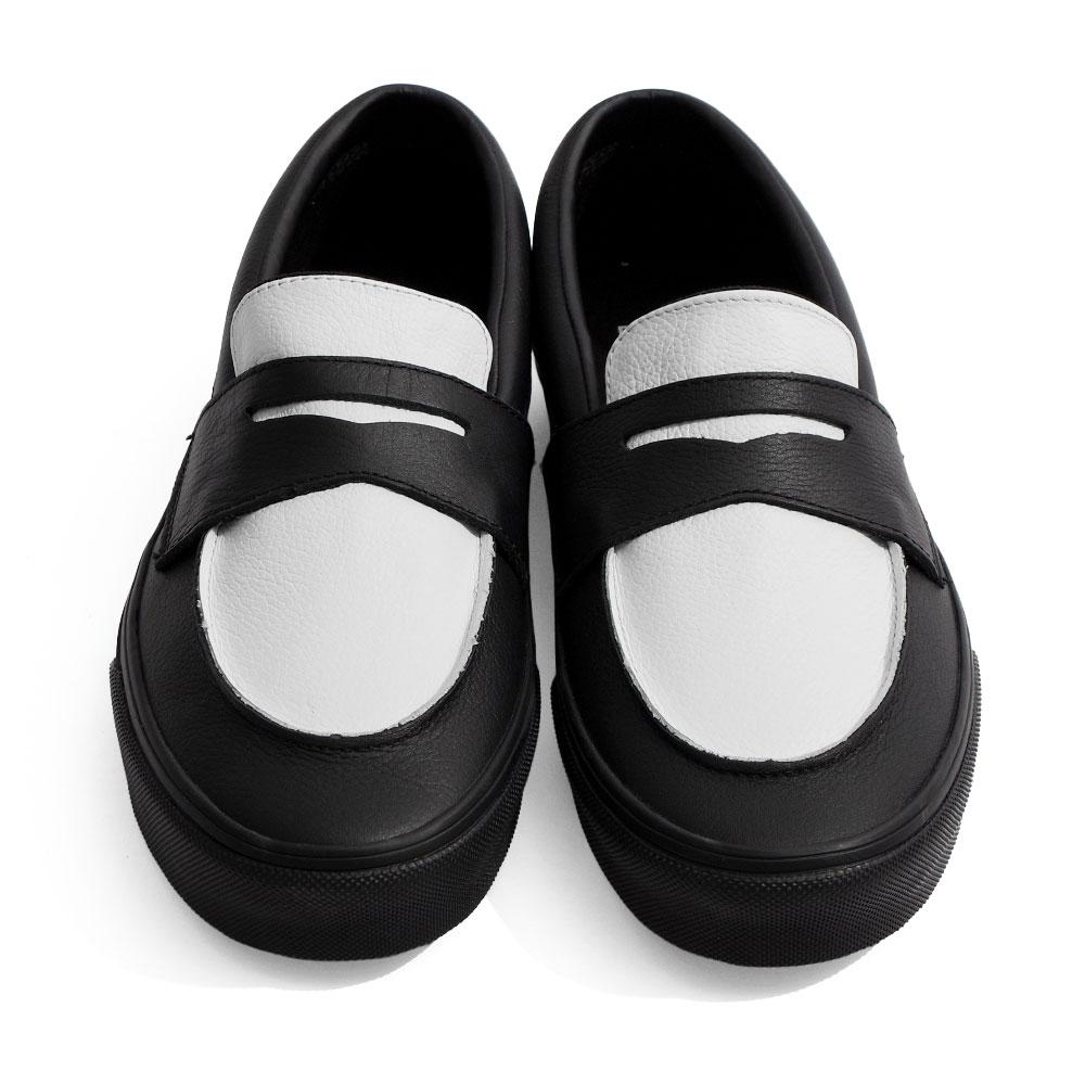 VANS（ヴァンズ） Loafer 53 WHITE×BLACK ローファー53 モノトーン
