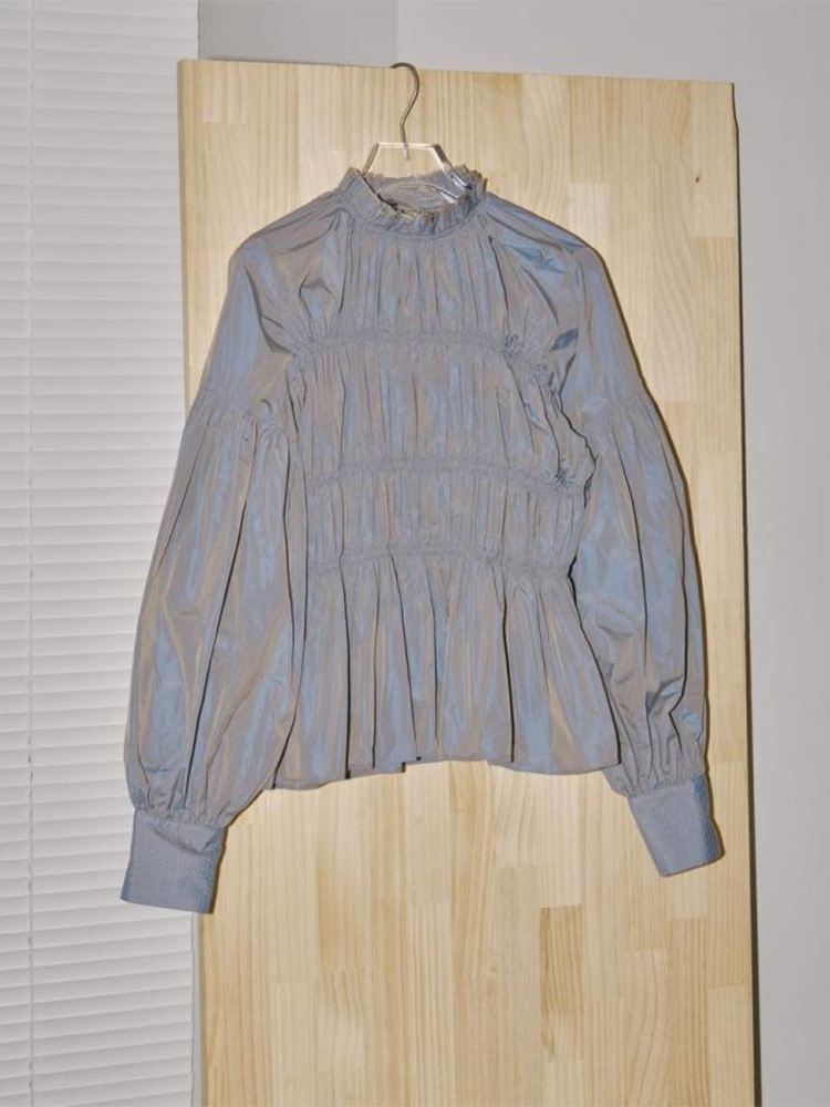 TODAYFUL トゥデイフル Chambray Shirring Blouse 12320411 TODAYFUL トゥデイフル Chambray Shirring Blouse 12320411