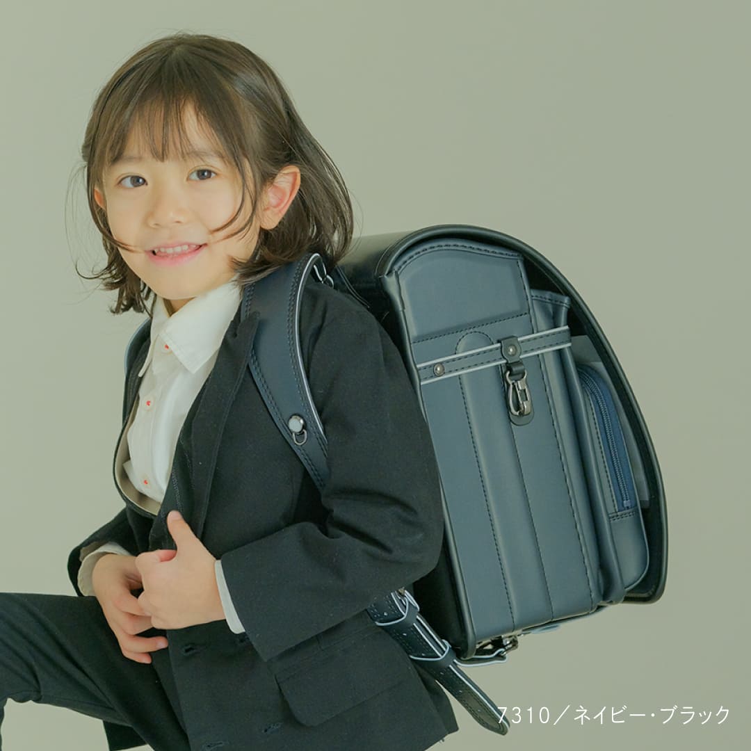 くるピタ 予約開始 正統派ブルー くるピタフィットちゃん ランドセル